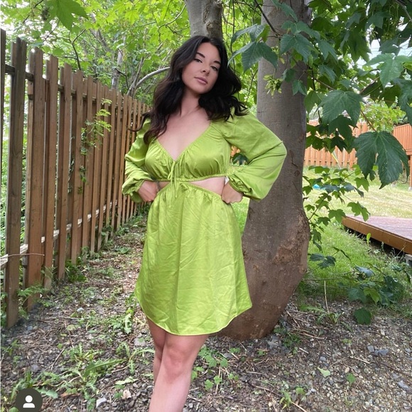 DYNAMITE Dress - Medium - Picture 1 of 3